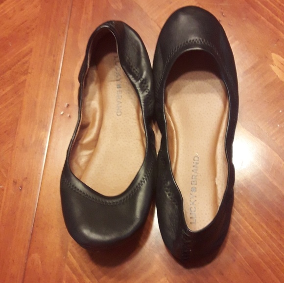 Lucky Brand Ballet  Flats 7 Wide - Picture 1 of 3